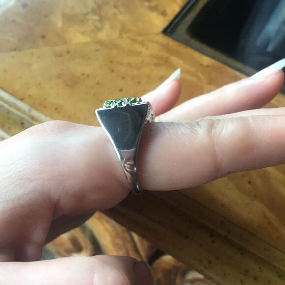Natural Vesuvianite Idocrase Sterling Silver Ring Size 9 - Picture 4 of 7